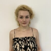 MonroeRobby's Offline Chat Room