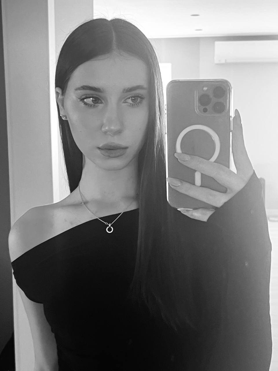 Kira_Abramova