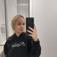 Flori_Jin's Offline XXX Chat