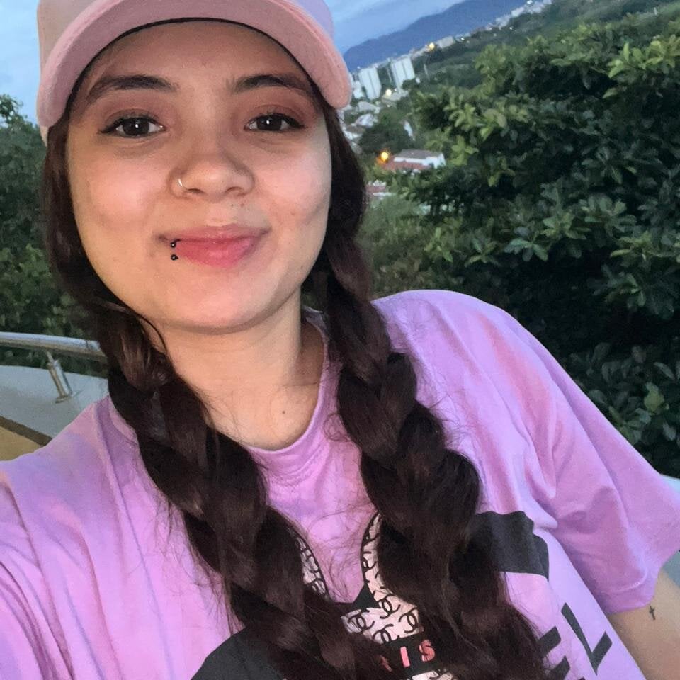 AmeliaEiffel profile