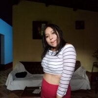 Pequena-sex's Offline Chat Room