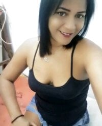 kamila_campbelll's Offline Chat Room