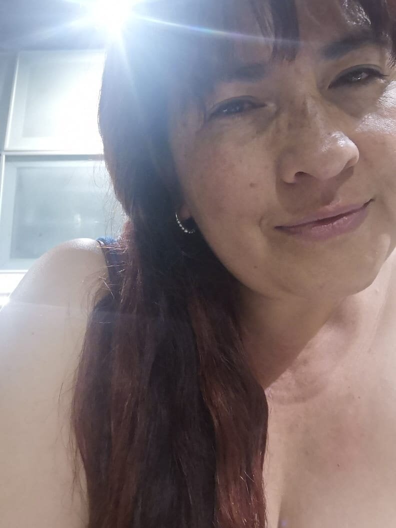 Hestia_red profile