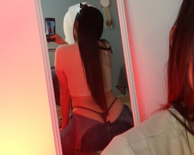 Tara_Parker Live Cam on StripChat