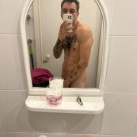 Kikitikon's webcam live show