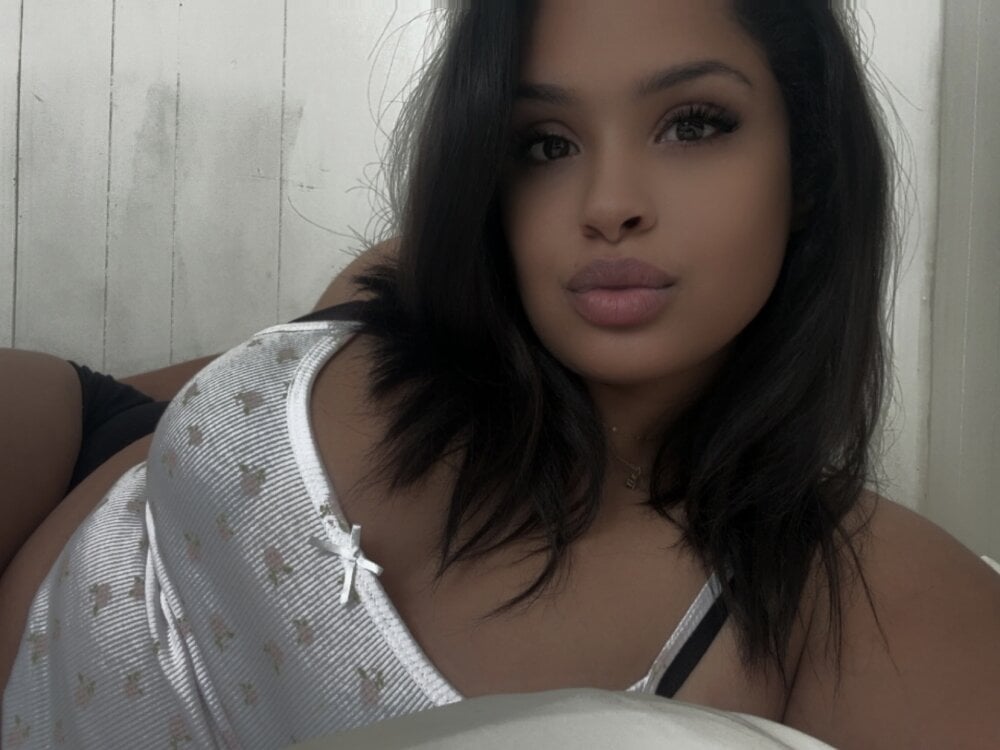 stripchat adrianxo webcam profile pic via 247camsex.com