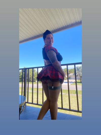 AzuraRicanFF on StripChat