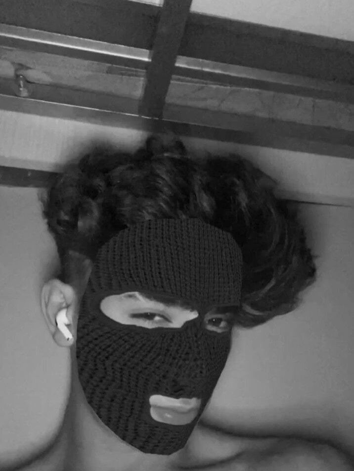 Ab_198b Adlı Modelin Çevrimdışı XXX Sohbeti