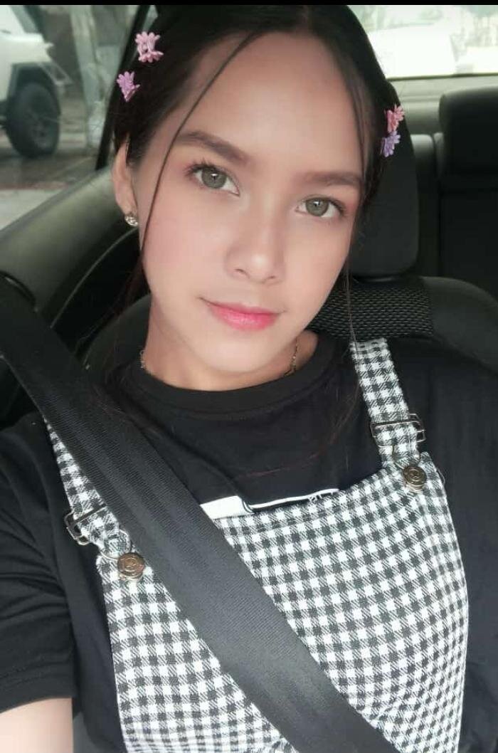 emma-squirt