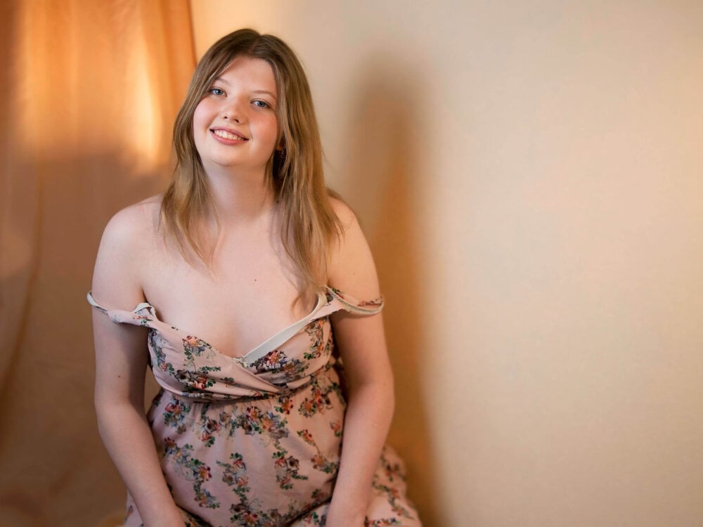 Live sex webcam photo for Vivian_cutie #289404357