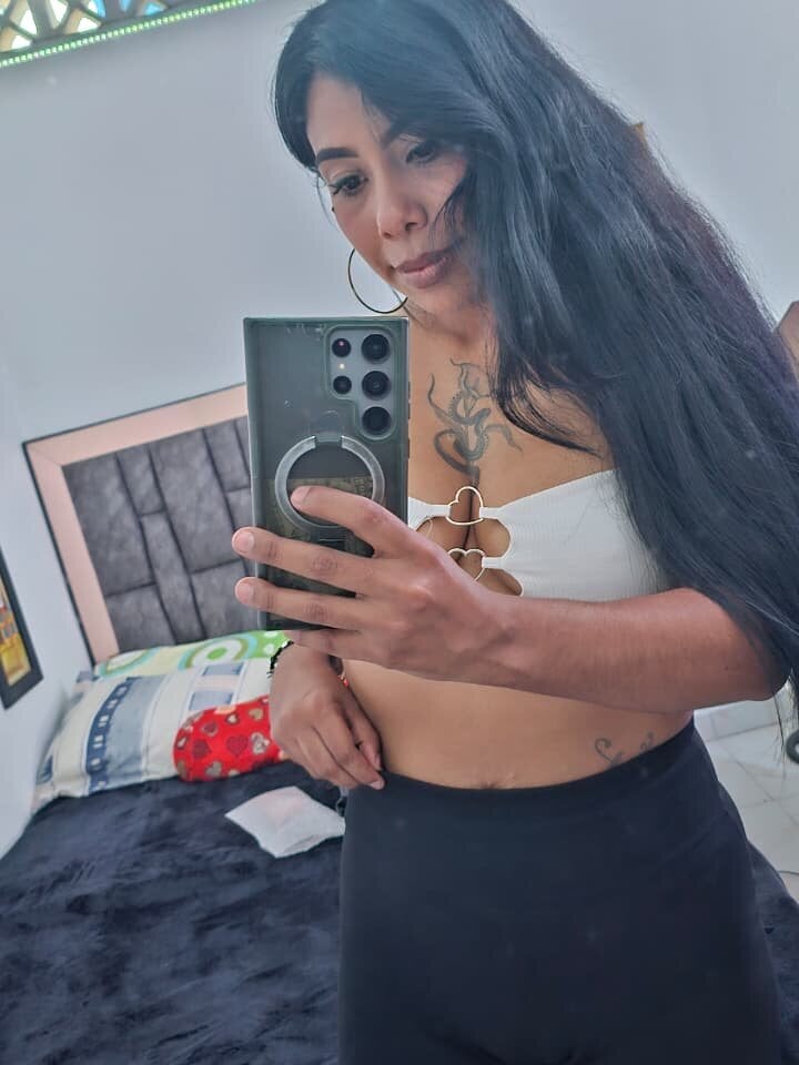 stripchat afrodita-2025 webcam profile pic via mega-camsex.net