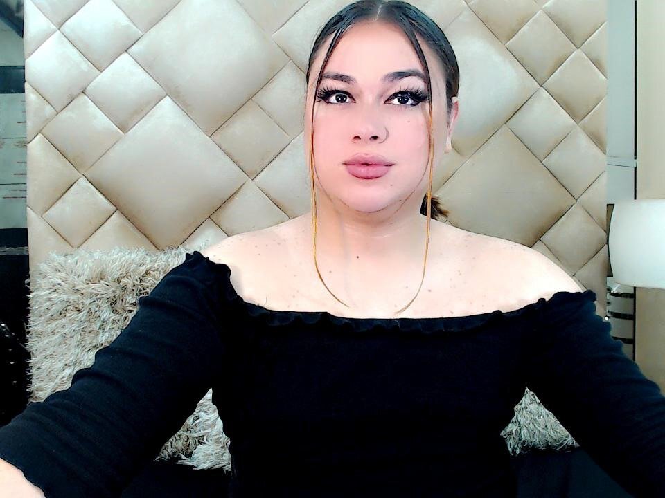 Lang_him ♊ live nude chat