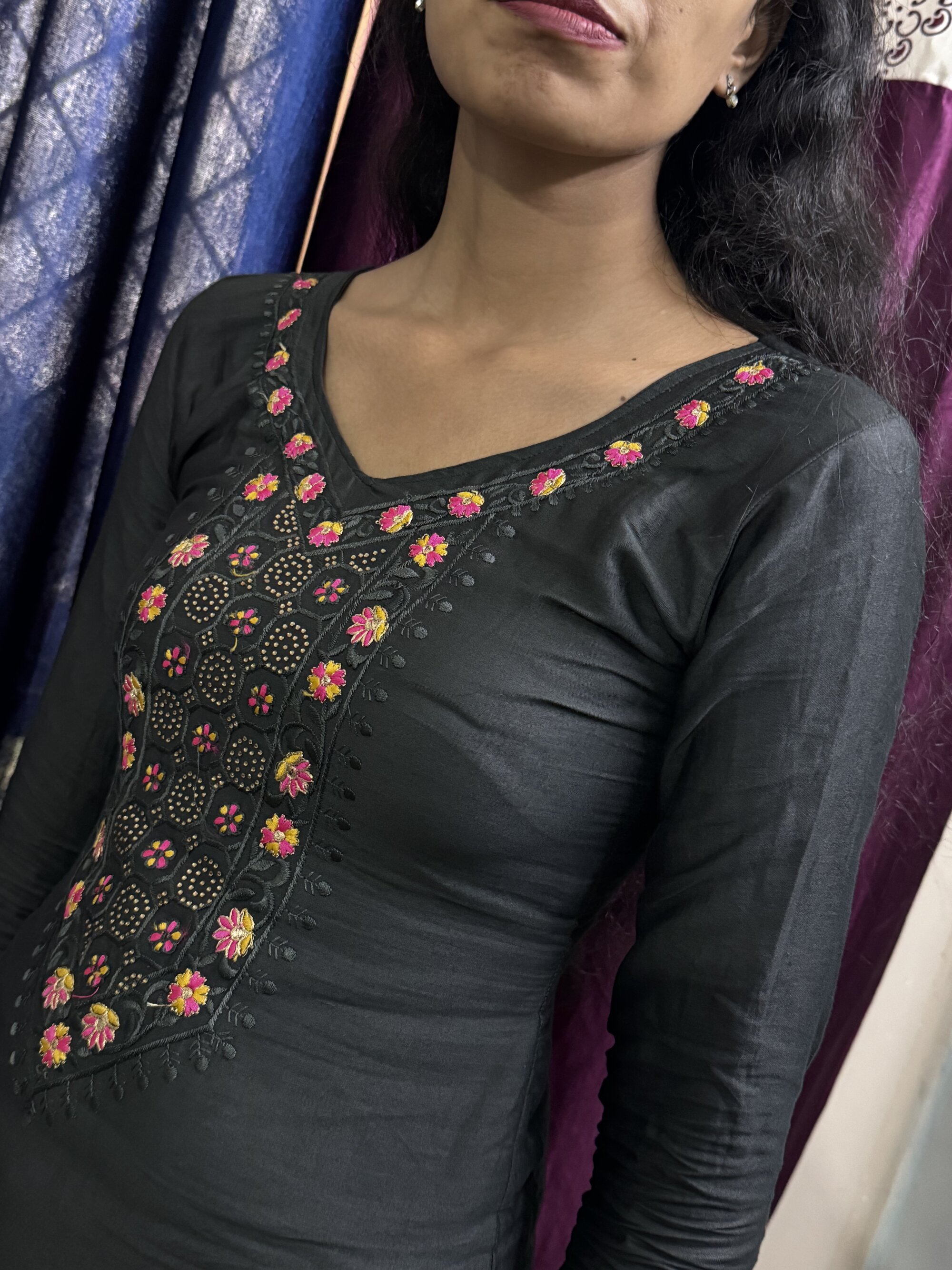 Pooja_Hot