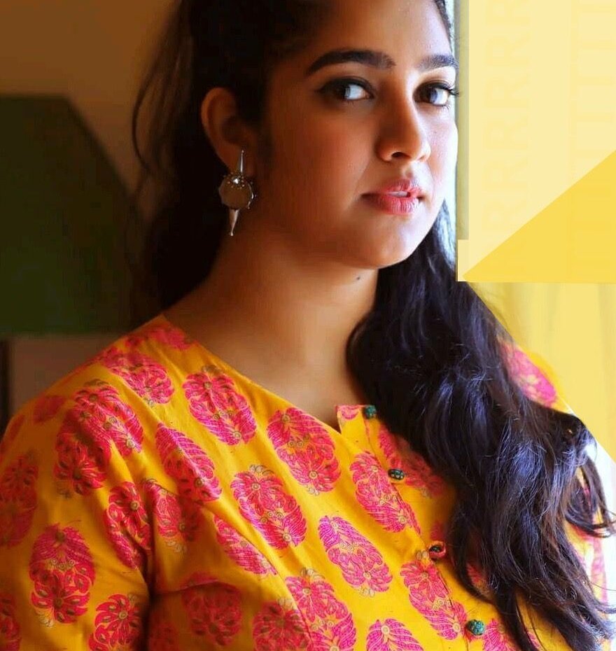 Modelo Webcam Raje 24 Chat Show De Sexo En Vivo Gratis Stripchat