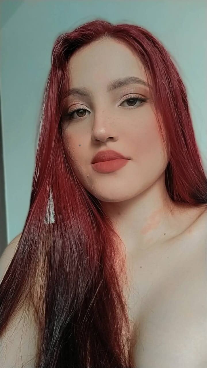 karina_hottiee