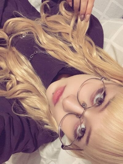 ashlyn_angel