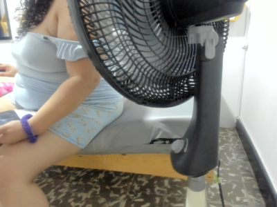 alixxe_sex_love from stripchat