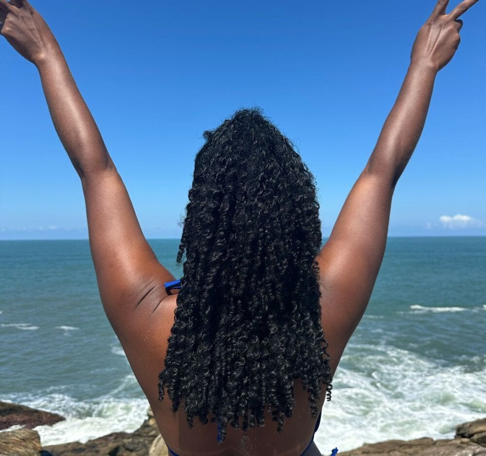 Luhma_hot profile