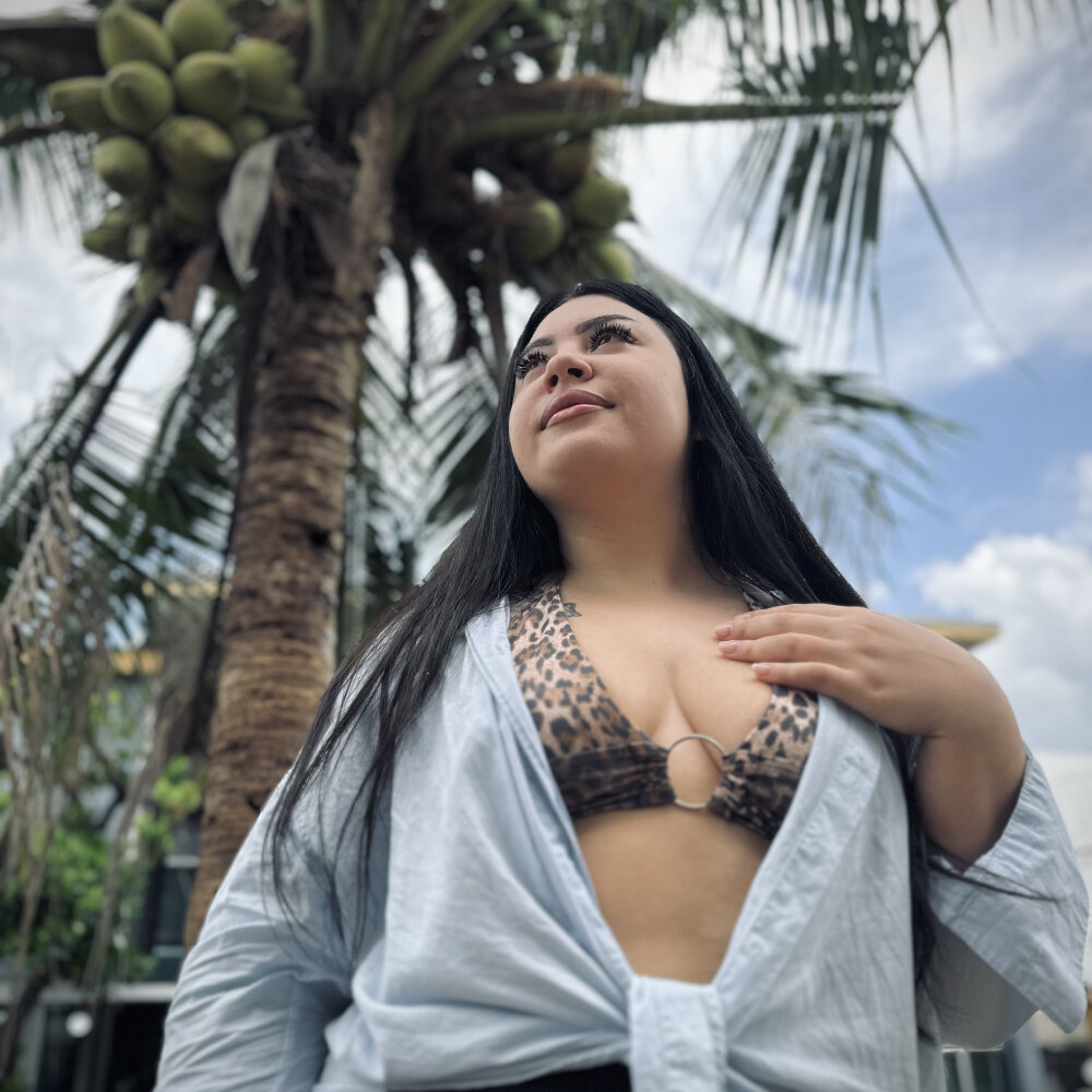 Mia_Charming profile