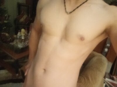 johnnywhite1000 from stripchat