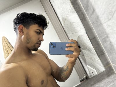 FloriamX - Stripchat Cam2cam Masturbation Handjob Boy 