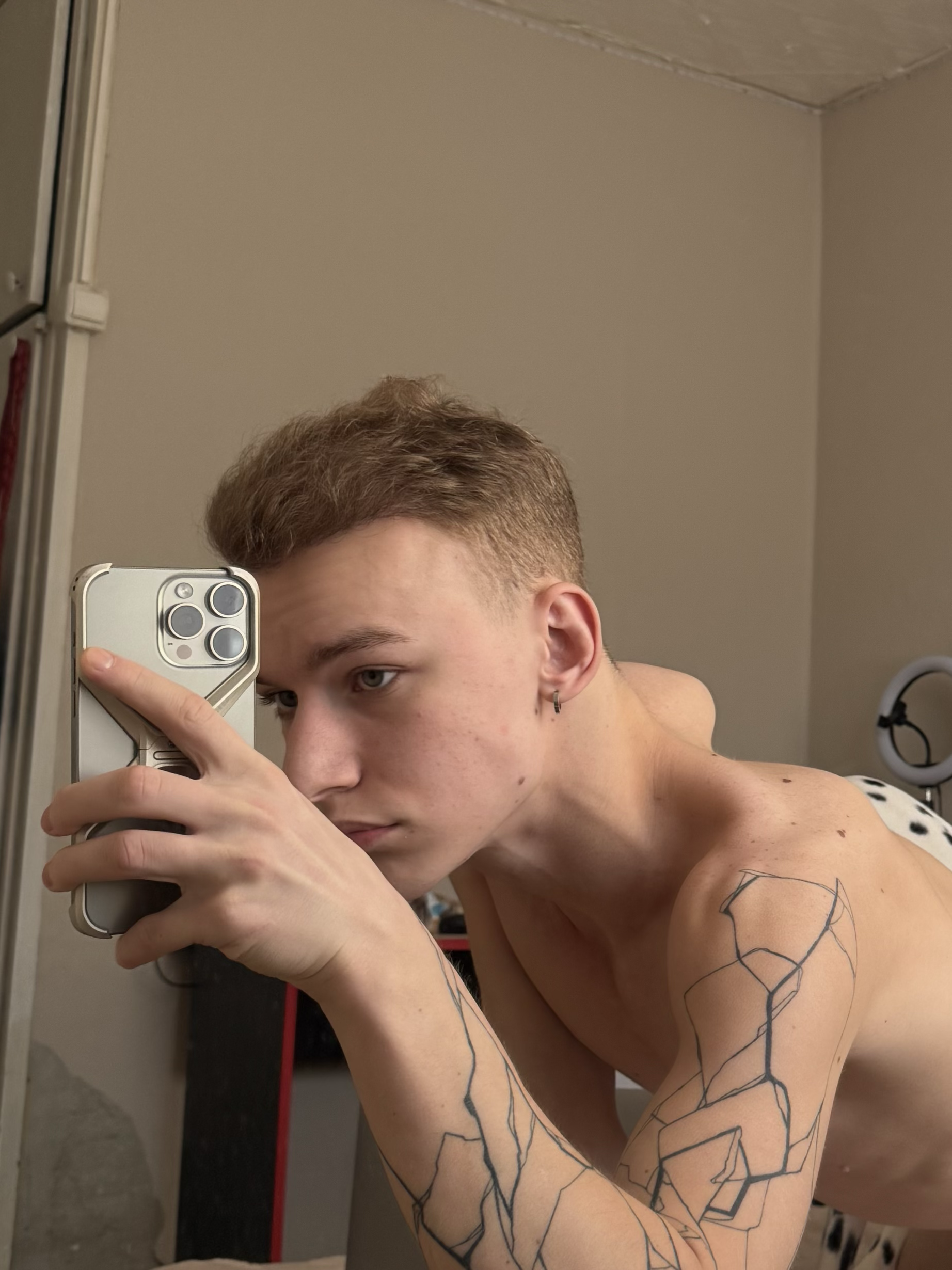 maxyoungi