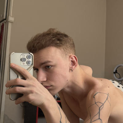 Maxyoungi