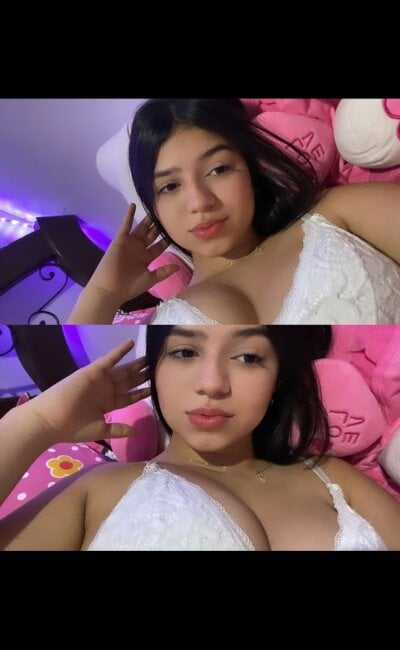adult sex webcam NicollePerez 