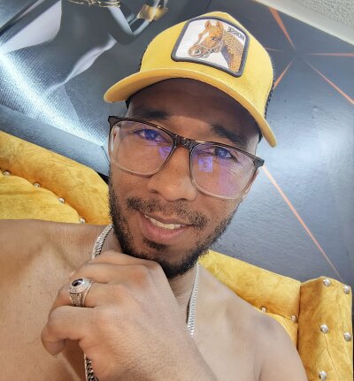 steven_black22 from stripchat