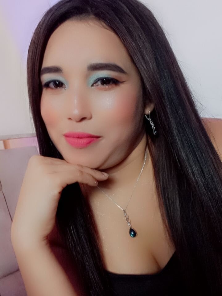 katalella__smith