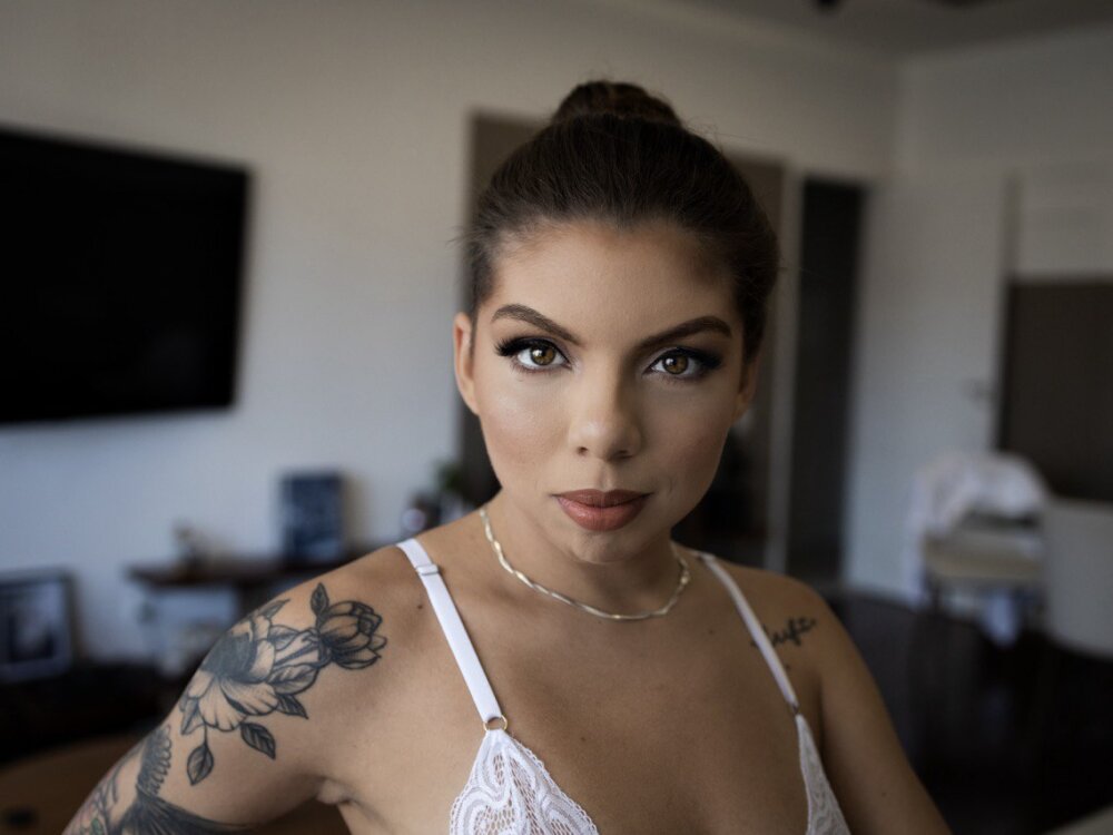 Angel8569 🏟 online nude cam