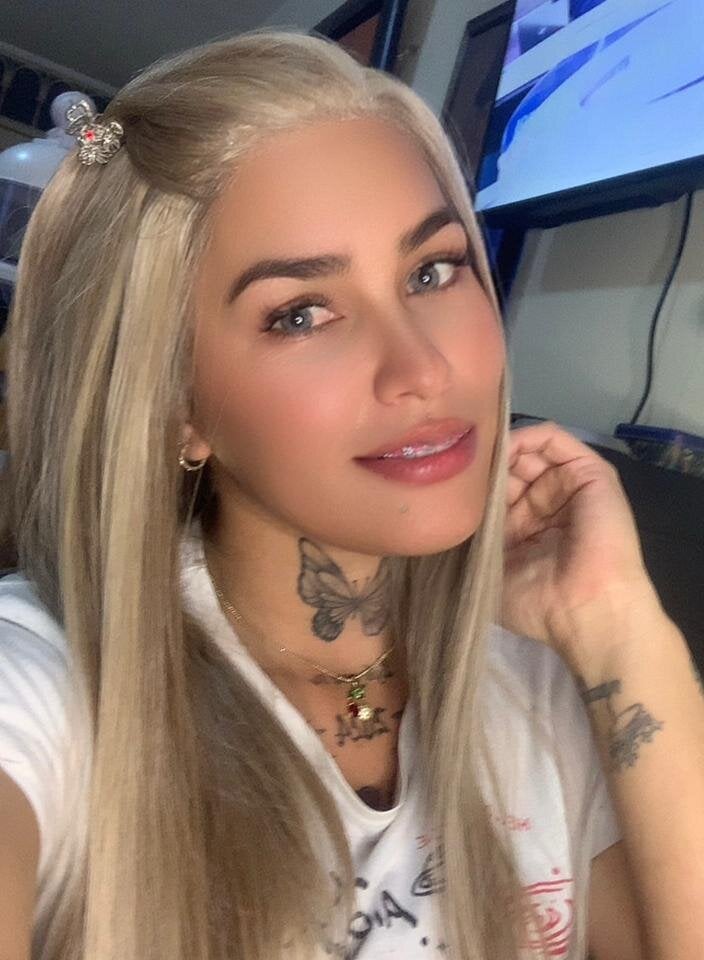 stripchat mariana__tp webcam profile pic via cheapadultsexcams.com