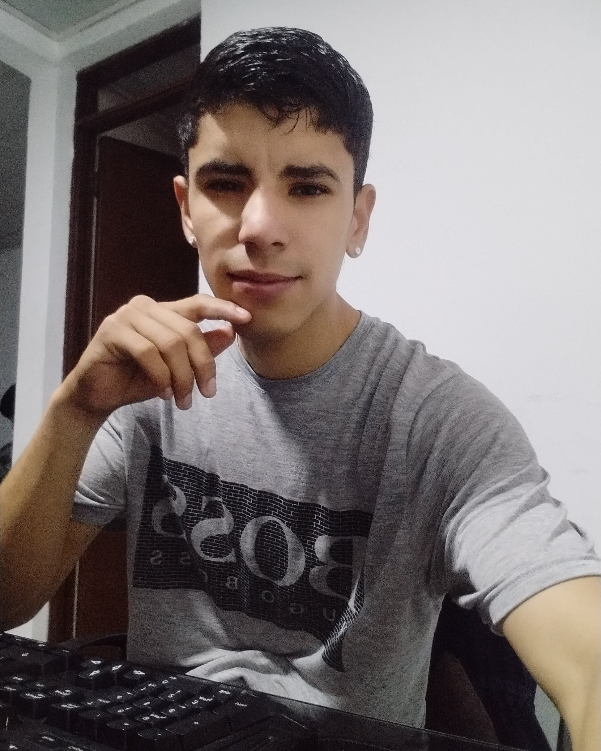 jhongrey369