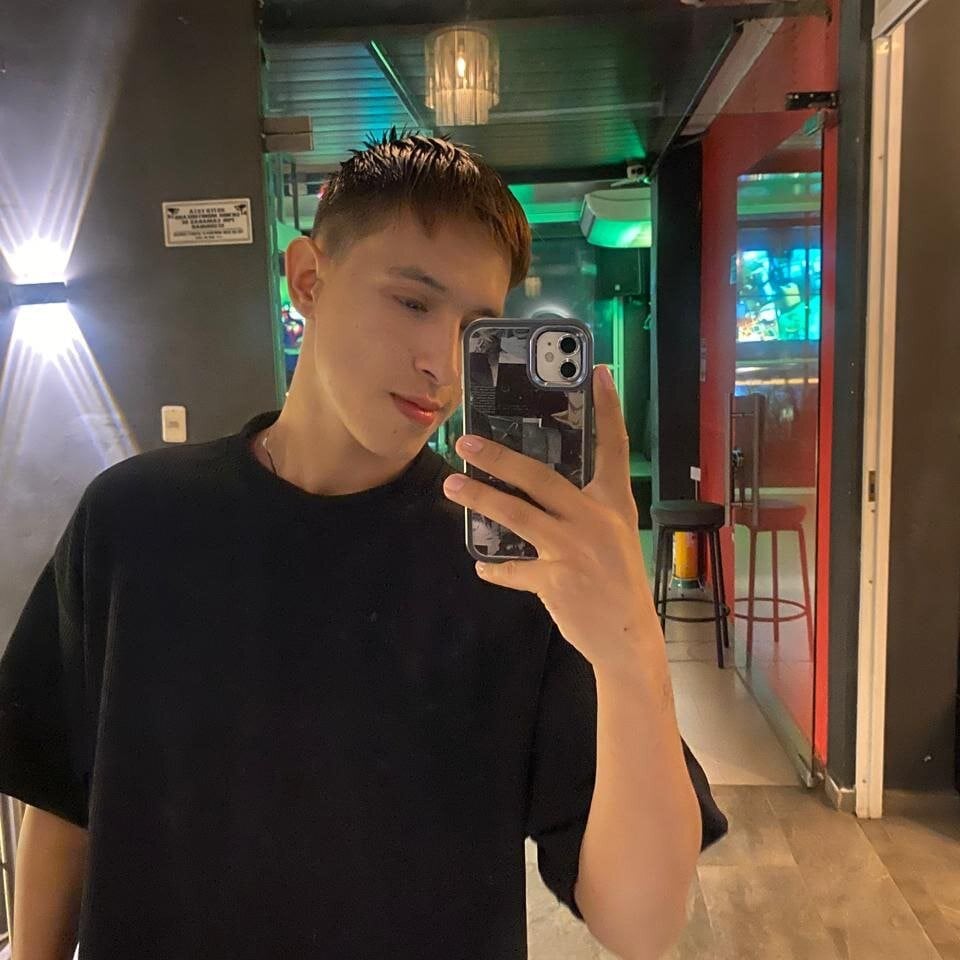 boyrowanbig profile