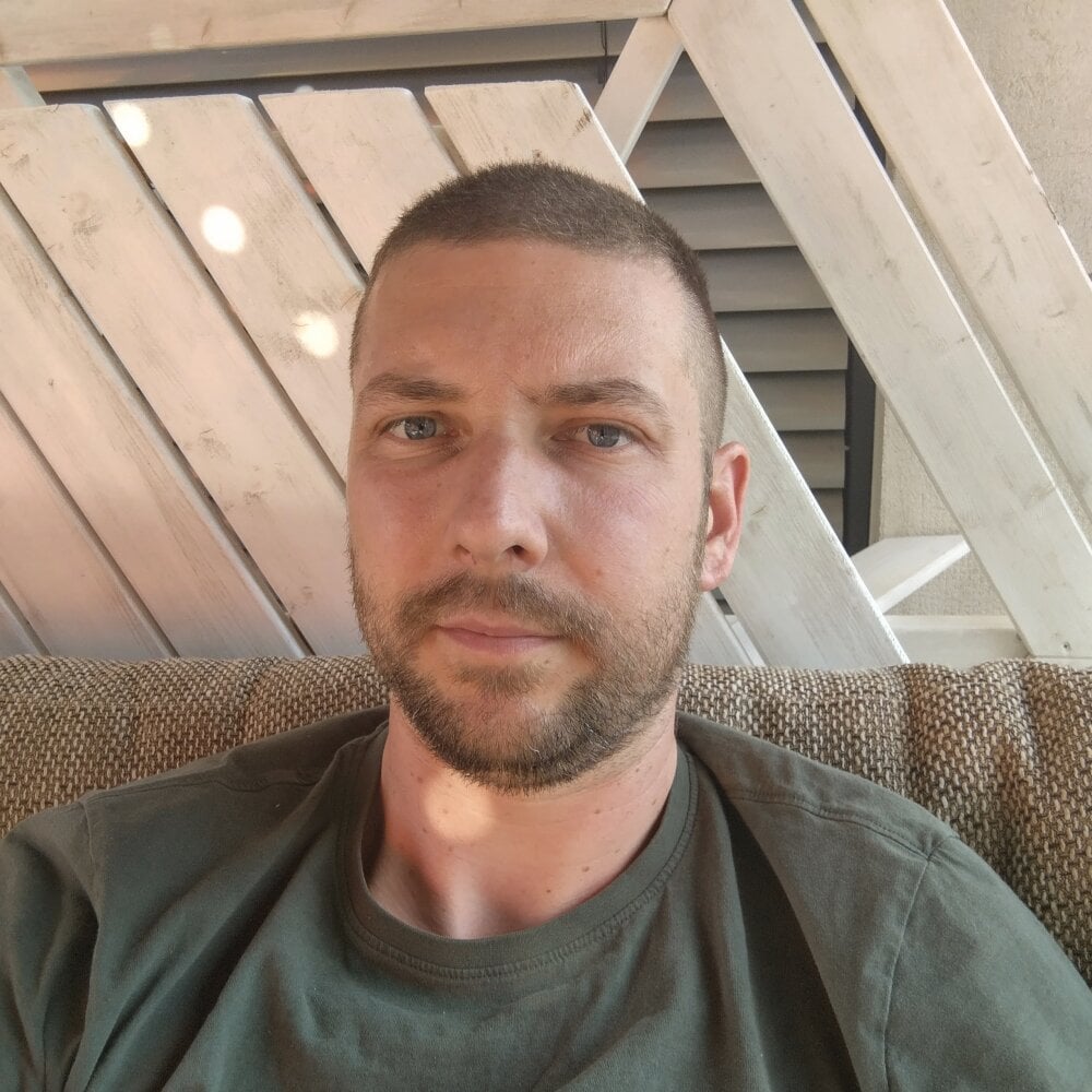 slichmaster@xh from stripchat