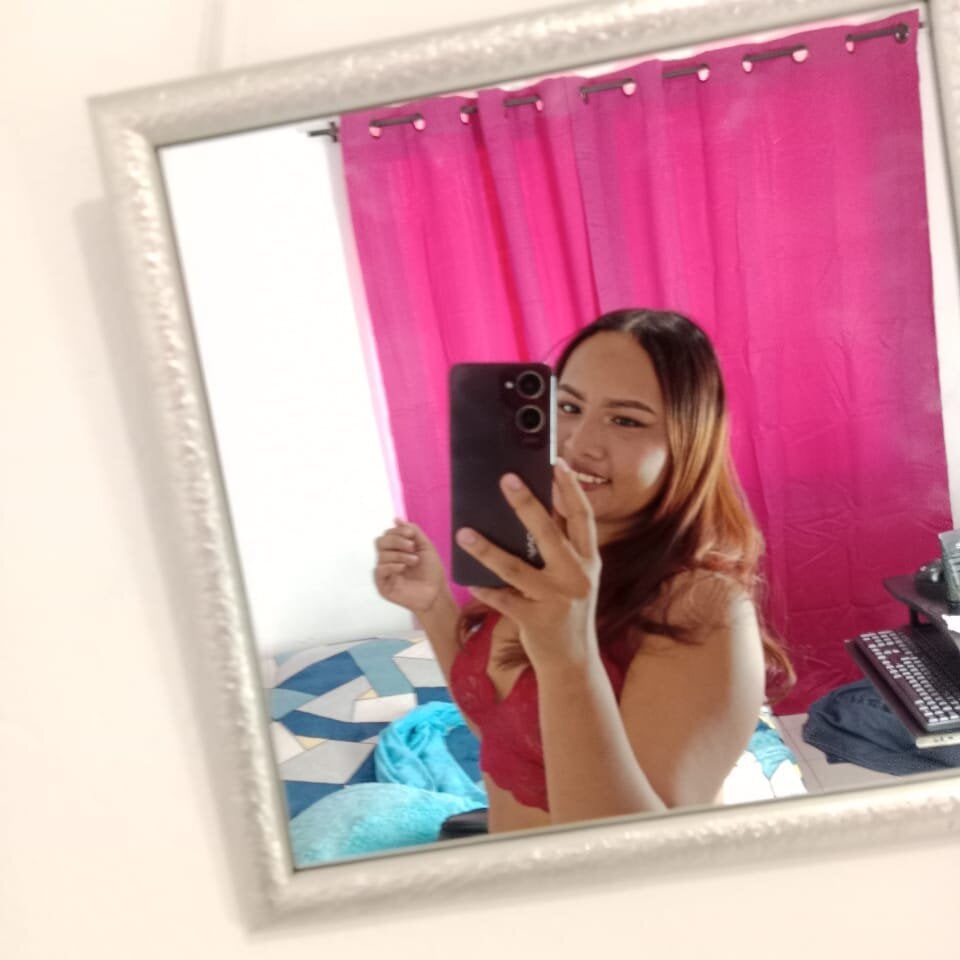Reichell_hot33 profile