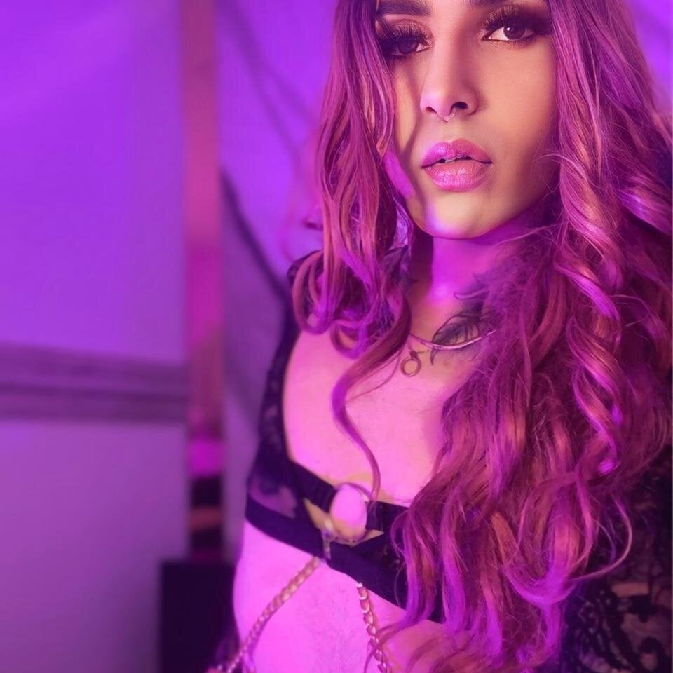 isabella_haddad from stripchat