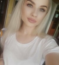 Lili_night's Offline Chat Room