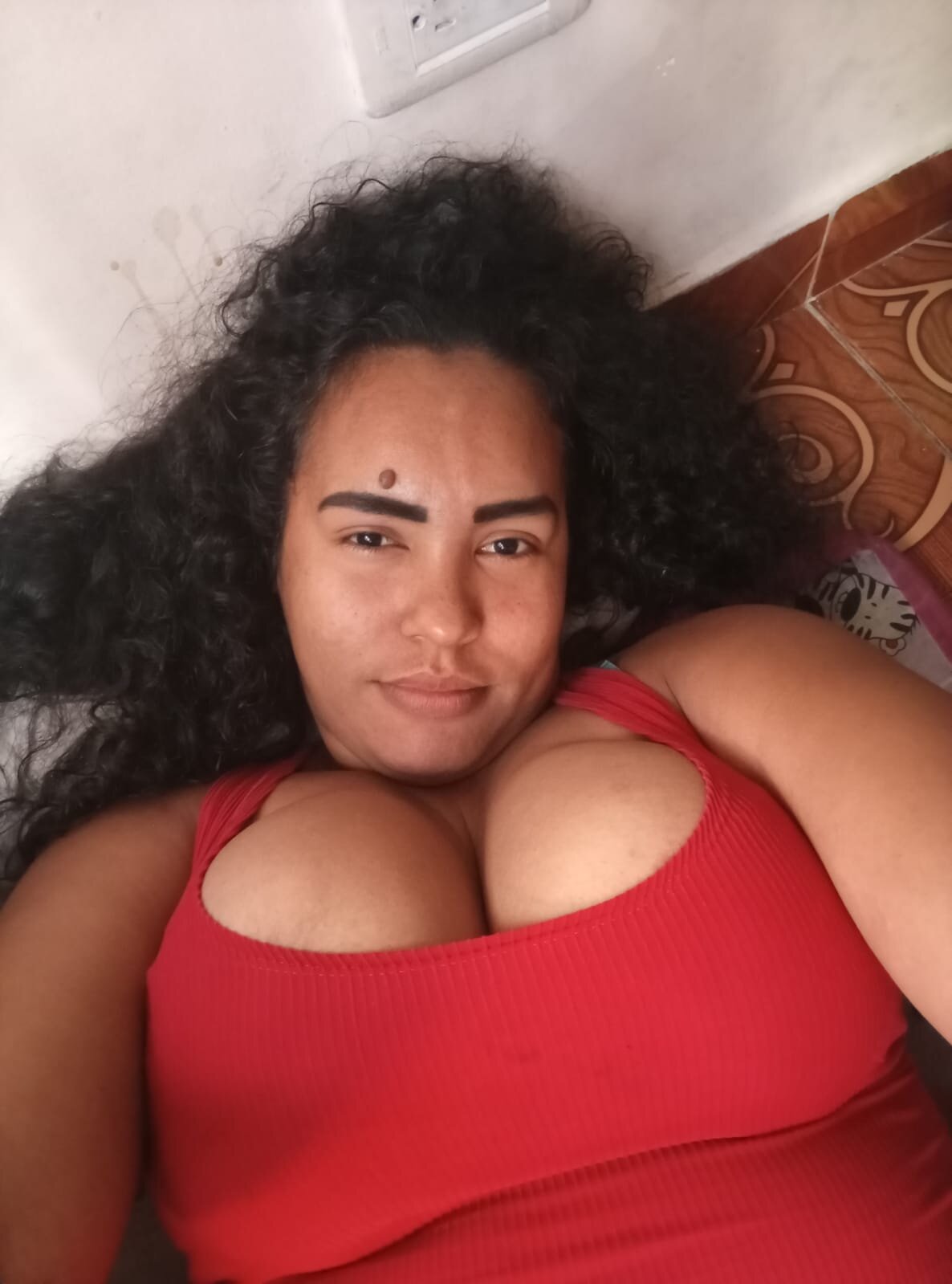 lauraxxnx