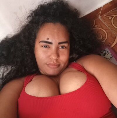 Lauraxxnx