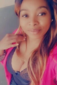 CARAMELSEXYO7's Offline XXX Chat