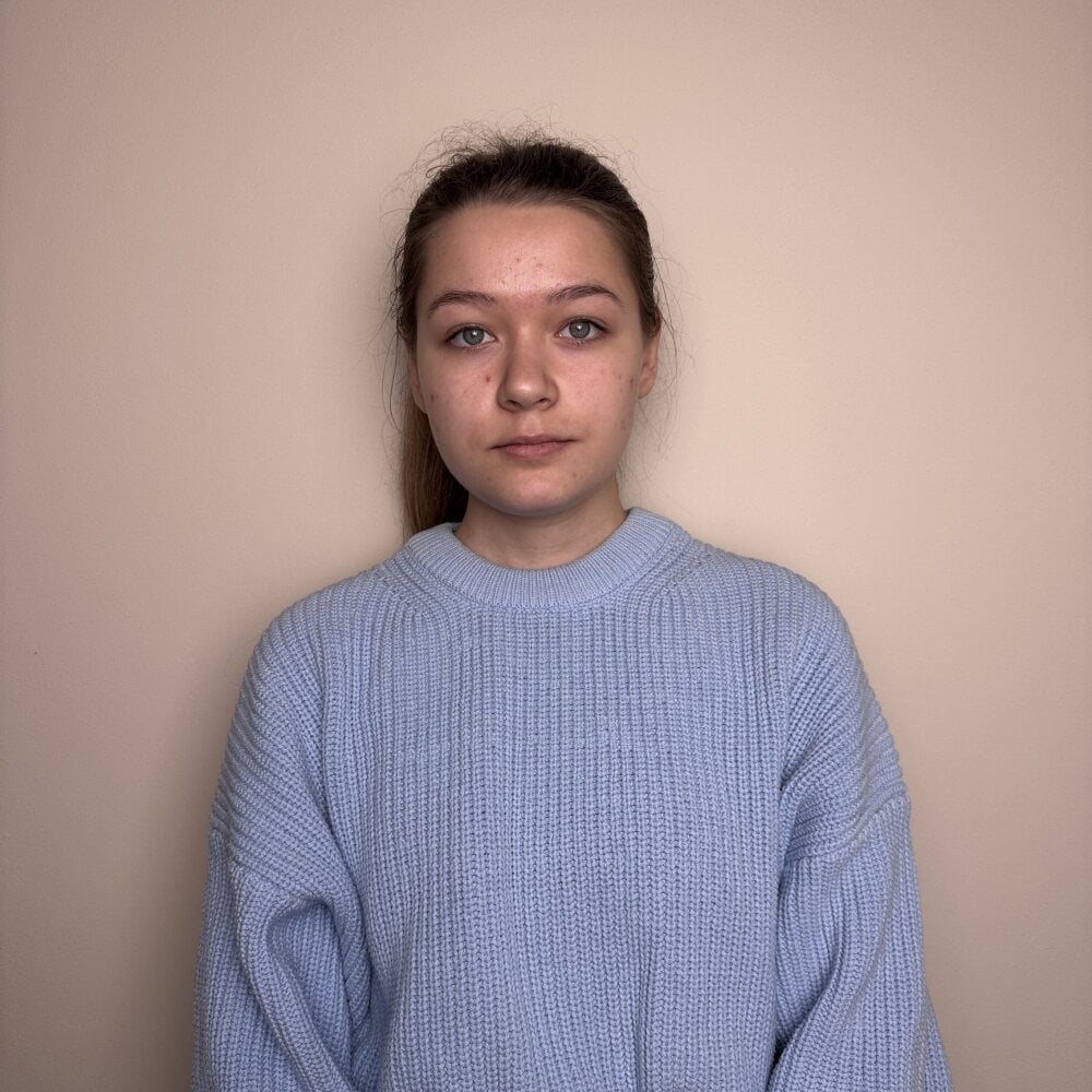 elivecams.com sixtako livesex profile in white cams