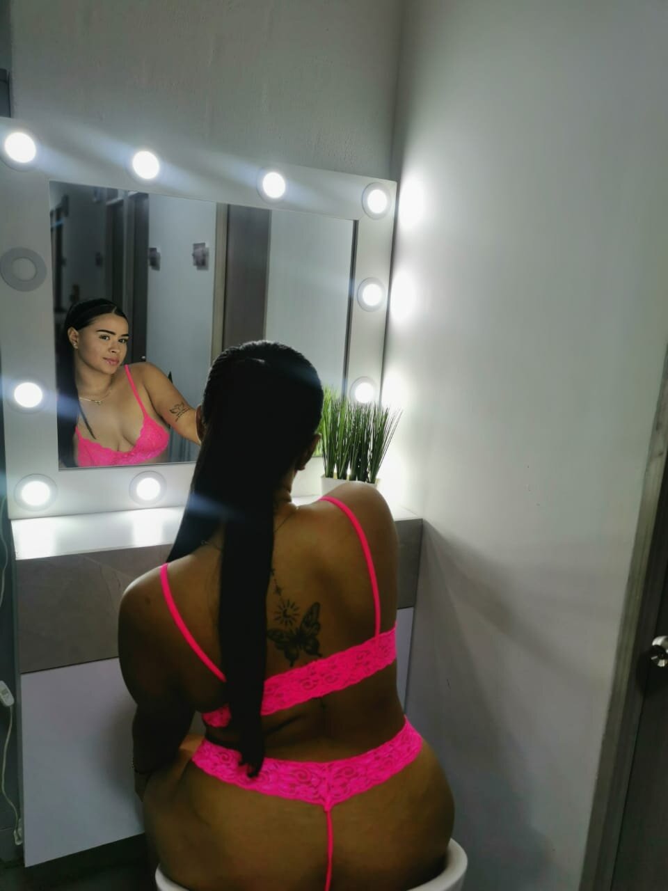 Celeste_Sexy3