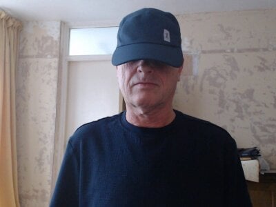 25mitch Male New Free Webcam XXX