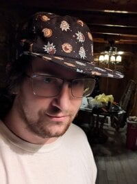 Squirtmaster95's Offline Chat Room