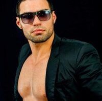 AdrianoMuscle's webcam live show