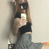 Daph_Violette's Offline Chat Room