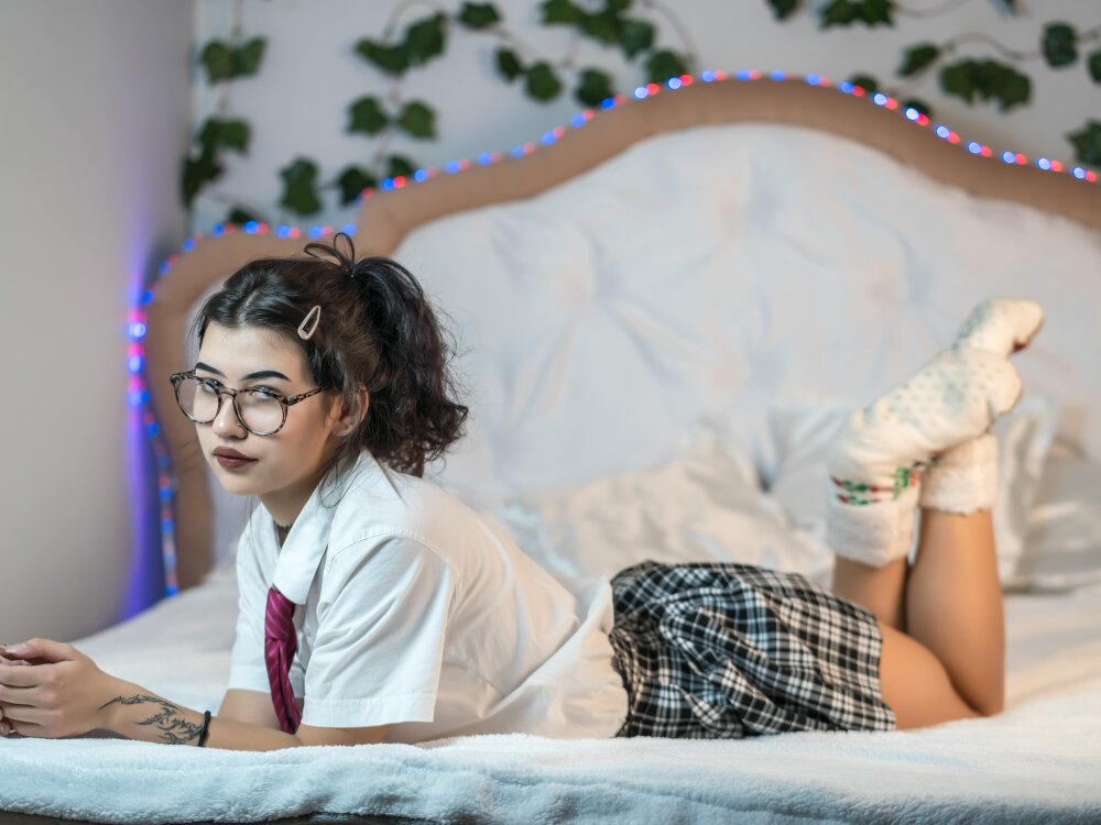 LimaSeto 🦗 naked cam chat