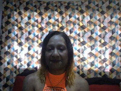 mysteriouskat87 from stripchat