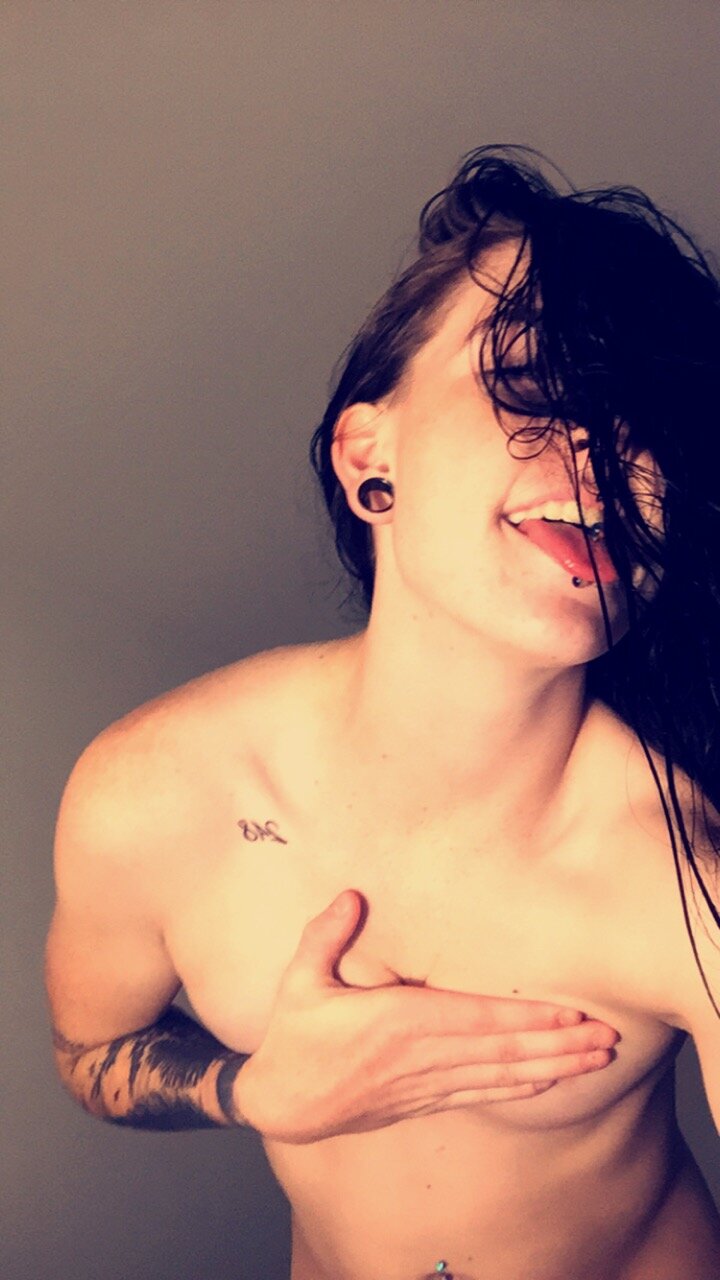 ashleyxxx22